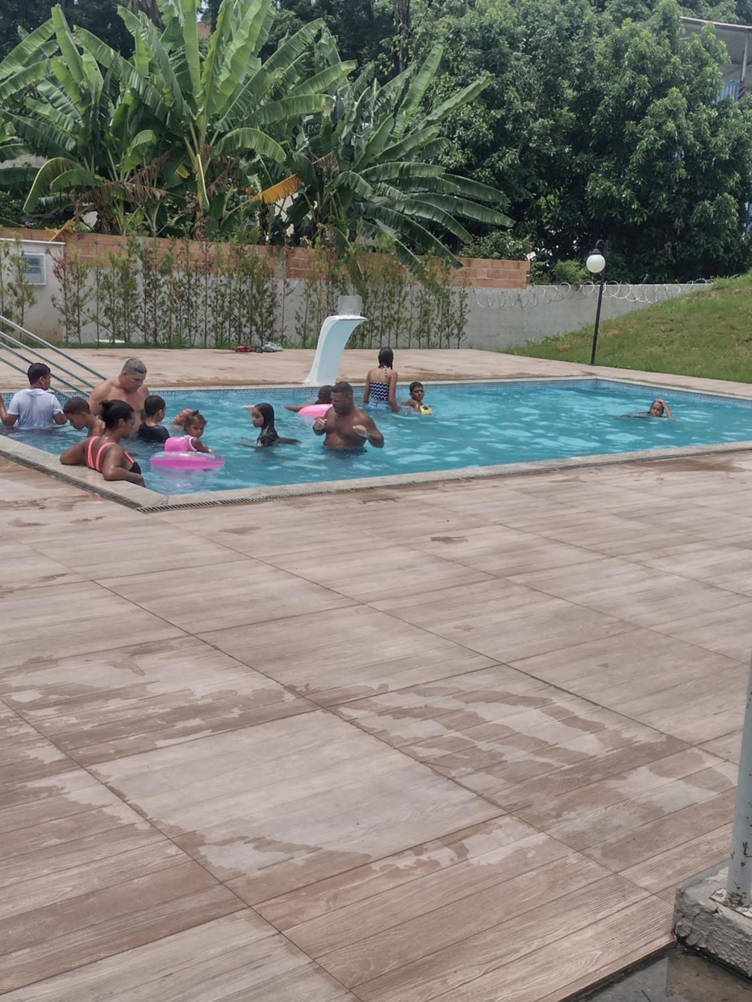 Residencial Versalhes Aluguel Barato Ap Rua Santa Terezinha 213, Santa Cruz , Mg Apartment
