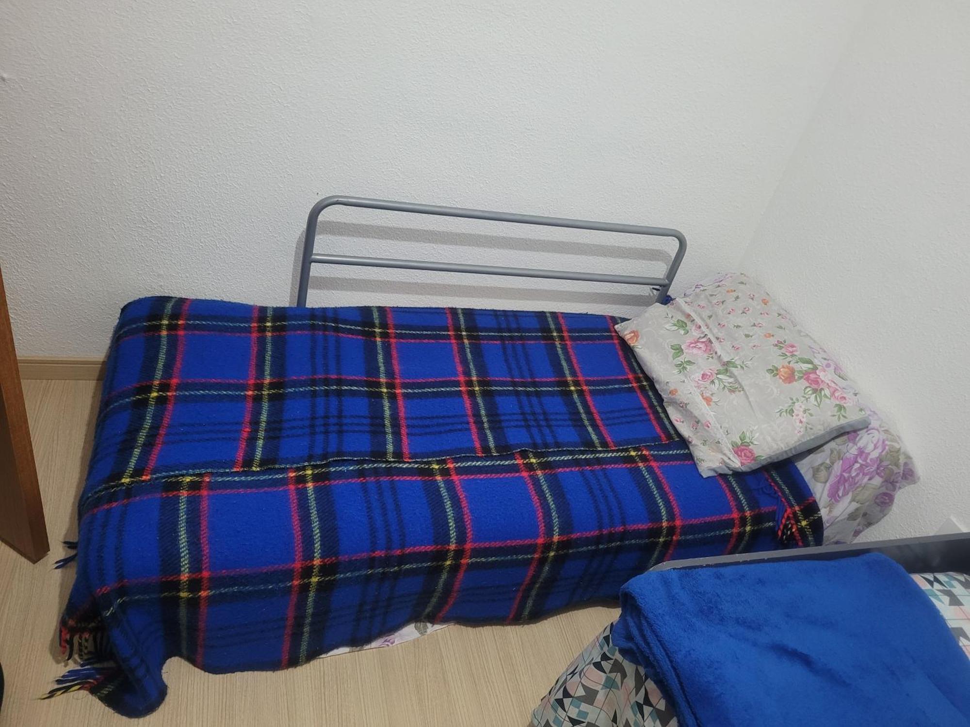 Apartamento Residencial Versalhes Aluguel Barato Ap Rua Santa Terezinha 213, Santa Cruz , Mg *